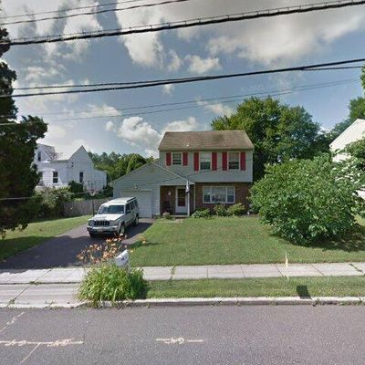 71 Bunker Hill Rd, Lawrence Township, NJ 08648