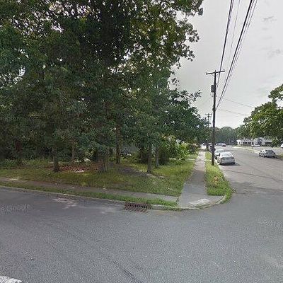 718 Rhode Island Ave, Somers Point, NJ 08244