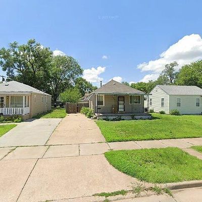 738 Sherman St, Salina, KS 67401