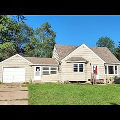 1027 Mccammon Ave, Saint Paul Park, MN 55071