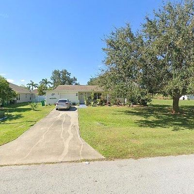 1043 Rose Arbor Dr, Sebastian, FL 32958