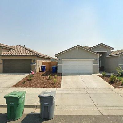 1163 Diamond Way, Madera, CA 93637