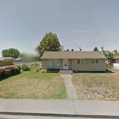 1704 N 18 Th Ave, Pasco, WA 99301