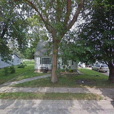 306 E Main St, Cyrus, MN 56323