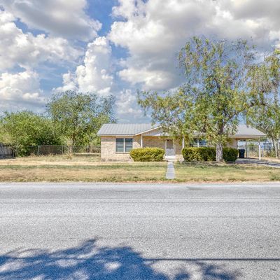 733 N Camp St, Uvalde, TX 78801