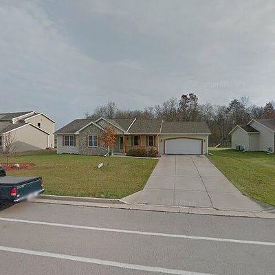 N7940 Woody Ln, Ixonia, WI 53036