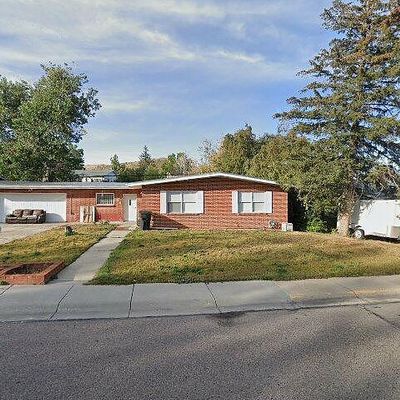 118 Valley Dr, Casper, WY 82604