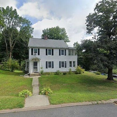 3 Quaker Ln, Quaker Hill, CT 06375