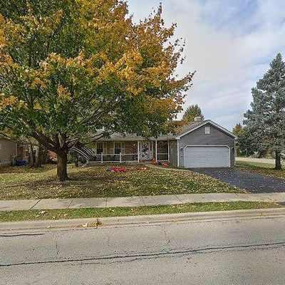 23 Crystal Lake Rd, Lake In The Hills, IL 60156