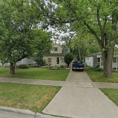 5315 Croissant St, Dearborn Heights, MI 48125