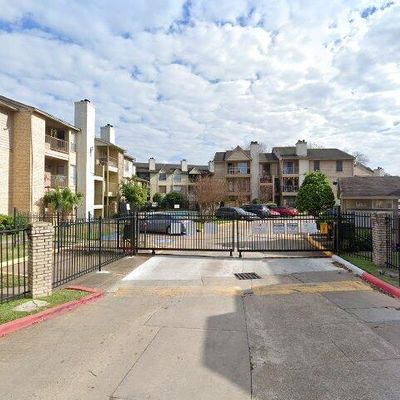 10101 S Gessner Rd #214, Houston, TX 77071