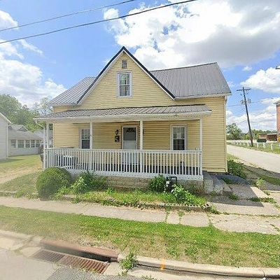 106 W Main St, Mount Sterling, OH 43143