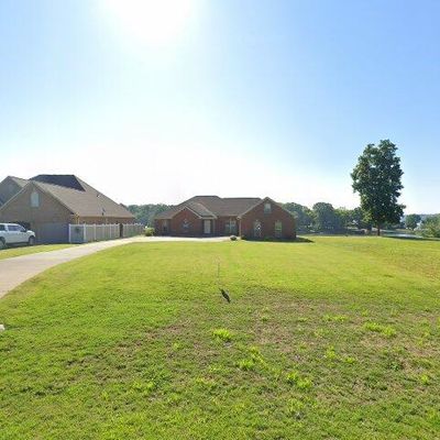 118 Pointe Dr, Killen, AL 35645