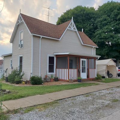 111 S Jackson Ave, Knob Noster, MO 65336