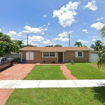 17421 Nw 82 Nd Ct, Hialeah, FL 33015