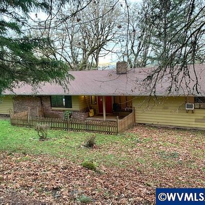 38632 Green Dr, Lebanon, OR 97355