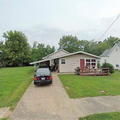 312 S Vicksburg St, Marion, IL 62959