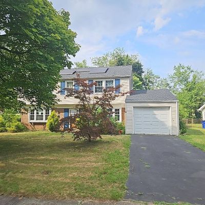 57 Henderson Ln, Willingboro, NJ 08046