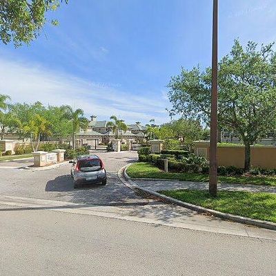 6416 Moorings Point Cir #101, Lakewood Ranch, FL 34202