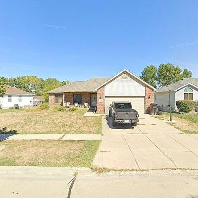 5464 Nw 4 Th St, Lincoln, NE 68521