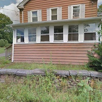 8 Sand Hill Rd, Middletown, CT 06457