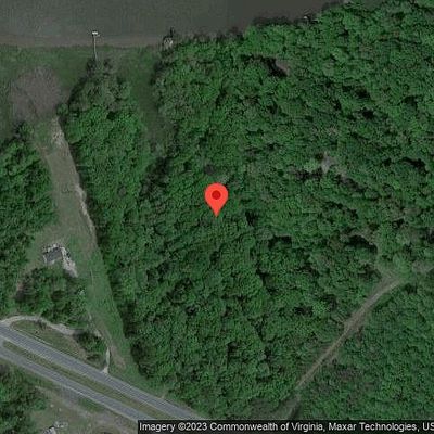 694 Creek View Ln, Warsaw, VA 22572