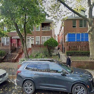 694 Crown St, Brooklyn, NY 11213