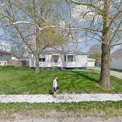 700 4 Th St, Pawnee, IL 62558