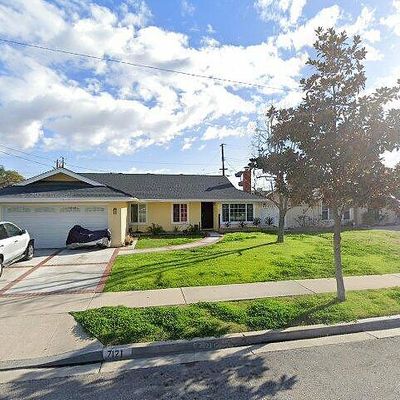 7121 Scales Way, Buena Park, CA 90621