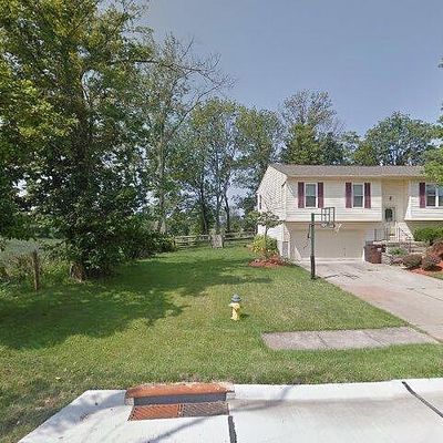 34 Meadow Wood Dr, Florence, KY 41042