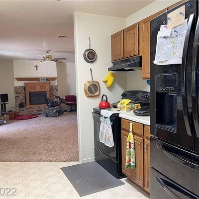 1621 Red Rock Dr, Pahrump, NV 89048