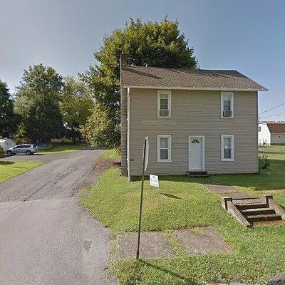 21 E Highland St, Avis, PA 17721