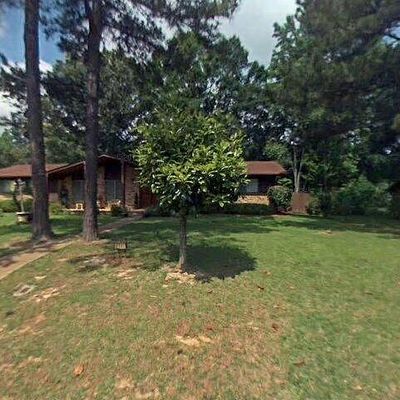 2990 Cherokee Ave, Camden, AR 71701