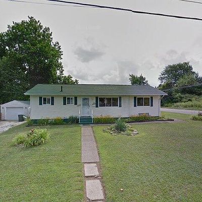 3002 Maxine Ave Ne, Canton, OH 44705