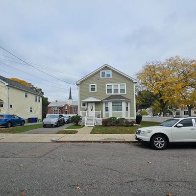 24 Melba Way, Hyde Park, MA 02136