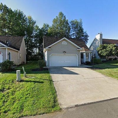 3145 Wolf Run Dr, Ravenna, OH 44266