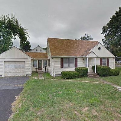 4 Union St, Enfield, CT 06082