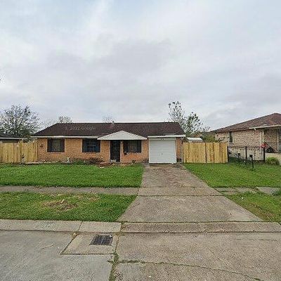 404 Timberwood Dr, Gretna, LA 70056