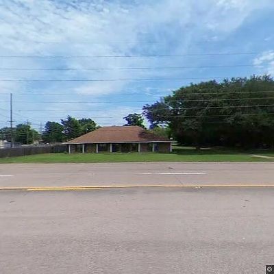 4208 Benton Rd, Bossier City, LA 71111