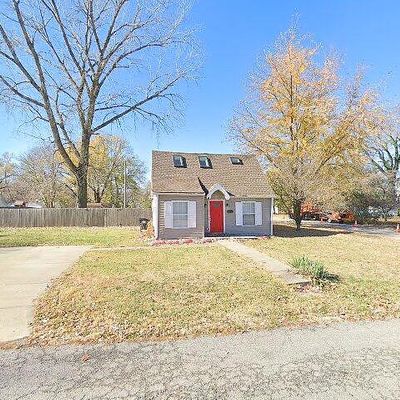 1500 S Cedar Ave, Independence, MO 64052