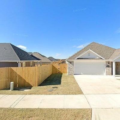 559 S Wagon Wheel Ave, Fayetteville, AR 72704