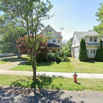 1372 E 187 Th St, Cleveland, OH 44110