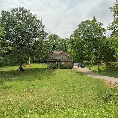 2272 Zion Rd, Columbia, TN 38401