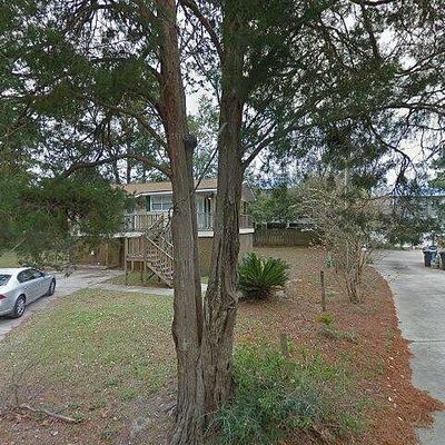 710 S Mobile St #17, Fairhope, AL 36532