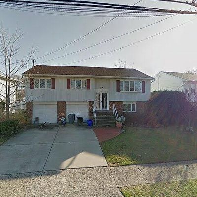 950 Washington St, Baldwin, NY 11510