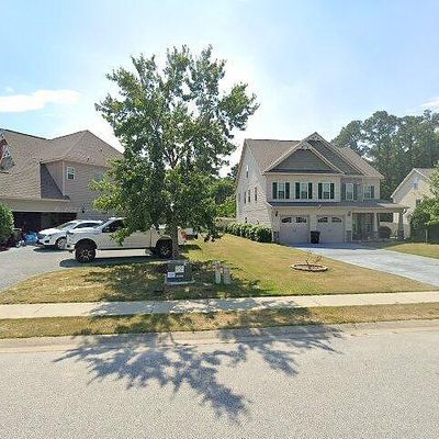 114 Pinnacle Dr, Spring Lake, NC 28390