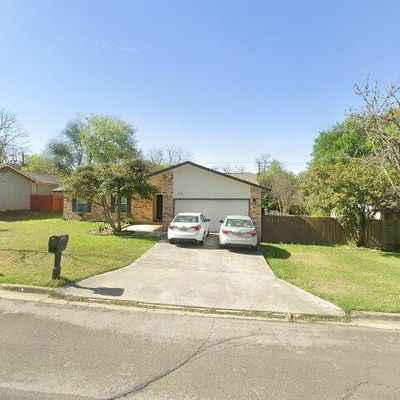 125 Chaparral St, San Marcos, TX 78666