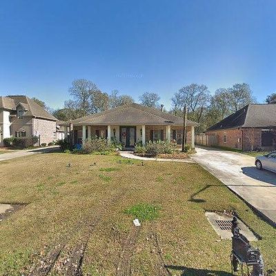 156 Oaklawn Ridge Ln, Saint Rose, LA 70087