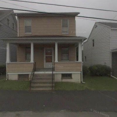 16 Tamaqua St, Beaver Meadows, PA 18216