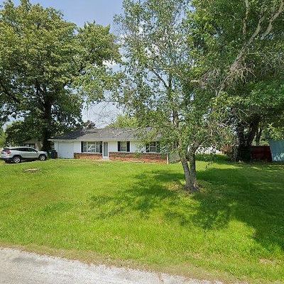 206 Optimist Dr, Belleville, IL 62220